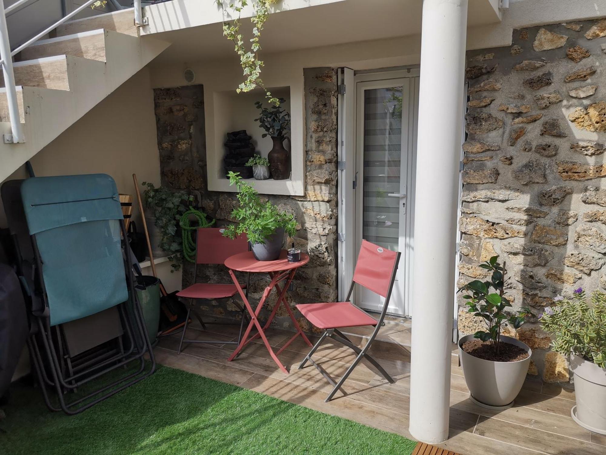 Agréable logis au calme avec jardin entre PARIS et EURODISNEY Rosny-sous-Bois Esterno foto